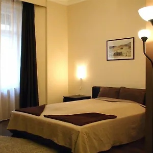 budapest-suites.inbudapesthotels.com/